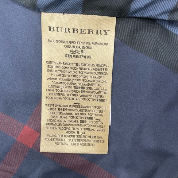 Burberry Ladies Black Quilted Bomber Jacket with Gold Zipper Size Small - Picture 9 of 11